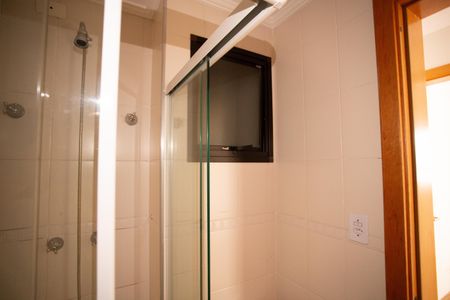 Apartamento para alugar com 80m², 3 quartos e 2 vagas Apartamento para alugar com 80m², 3 quartos e 2 vagasBANHEIRO