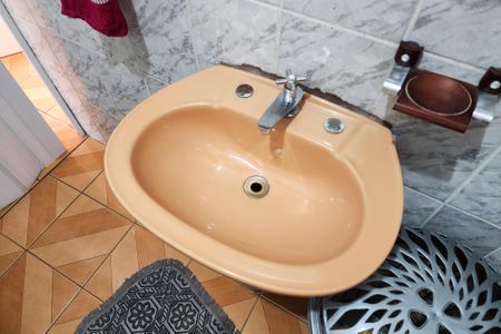 Apartamento à venda com 53m², 2 quartos e 1 vaga Apartamento à venda com 53m², 2 quartos e 1 vagaBanheiro