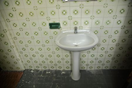 Casa à venda com 267m², 4 quartos e 3 vagasBanheiro casa 3 