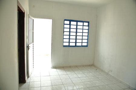 Casa à venda com 267m², 4 quartos e 3 vagasSala casa 3 