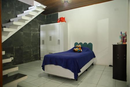 Casa à venda com 267m², 4 quartos e 3 vagasSala/Quarto casa 2 