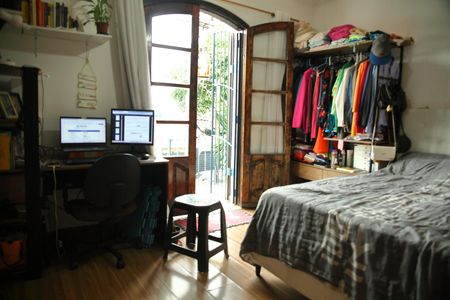 Casa à venda com 267m², 4 quartos e 3 vagasQuarto  - Casa 2 