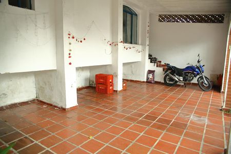 Casa à venda com 267m², 4 quartos e 3 vagasGaragem - Casa 1 , 2 e 3 