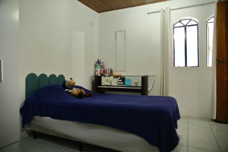 Casa à venda com 267m², 4 quartos e 3 vagasSala/Quarto casa 2 