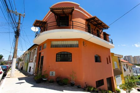 Casa à venda com 180m², 3 quartos e 1 vagaFachada