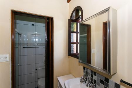 Casa à venda com 180m², 3 quartos e 1 vagaCasa 2 - Banheiro Social