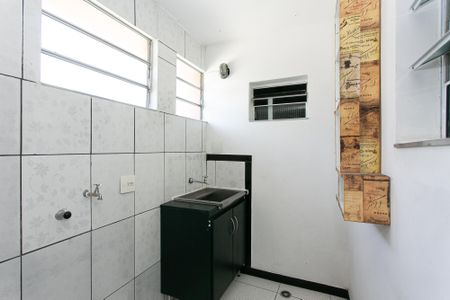 Casa à venda com 180m², 3 quartos e 1 vagaCasa 2 - Área de Serviço