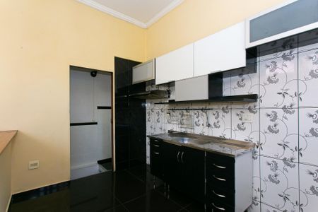 Casa à venda com 180m², 3 quartos e 1 vagaCasa 2 - Cozinha