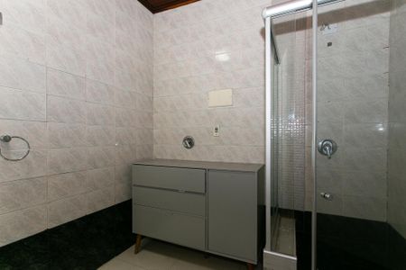 Casa à venda com 180m², 3 quartos e 1 vagaCasa 1 - Banheiro