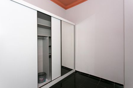 Casa à venda com 180m², 3 quartos e 1 vagaCasa 2 - Quarto