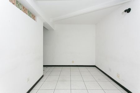 Casa à venda com 180m², 3 quartos e 1 vagaCasa 2 - Garagem