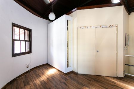 Casa à venda com 180m², 3 quartos e 1 vagaCasa 1 - Sala