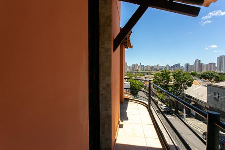 Casa à venda com 180m², 3 quartos e 1 vagaCasa 1 - Varanda