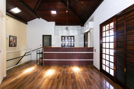 Casa 1 - Sala de casa à venda com 4 quartos, 180m² em Penha de França, São Paulo