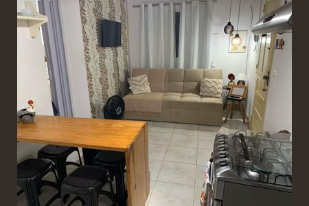Sala de apartamento para alugar com 2 quartos, 50m² em Jacutinga, Mesquita