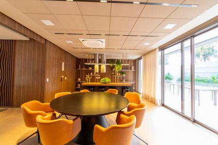 Apartamento para alugar com 85m², 2 quartos e 2 vagasÁrea comum - Salão de festas