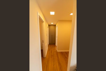 Apartamento para alugar com 85m², 2 quartos e 2 vagasCorredor