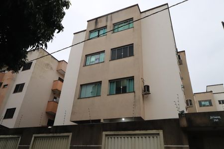 Apartamento para alugar com 59m², 2 quartos e 2 vagasFachada