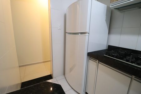 Apartamento para alugar com 59m², 2 quartos e 2 vagasCozinha