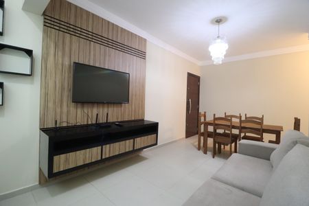 Sala de apartamento para alugar com 2 quartos, 59m² em Santa Mônica, Uberlândia