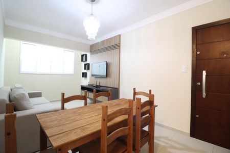 Sala de apartamento para alugar com 2 quartos, 59m² em Santa Mônica, Uberlândia