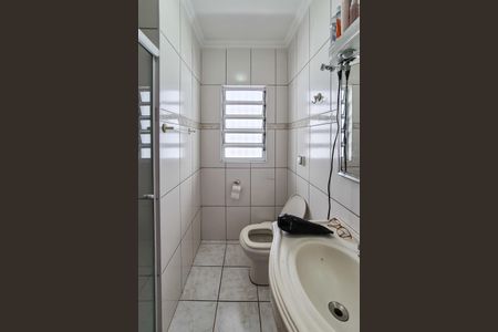 Casa à venda com 181m², 4 quartos e 2 vagasBanheiro Social