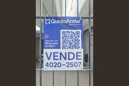 Casa à venda com 181m², 4 quartos e 2 vagas placa KHDC-856 / 2VSP1200-856