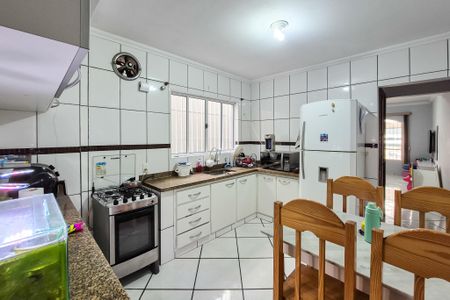 Casa à venda com 181m², 4 quartos e 2 vagasCozinha