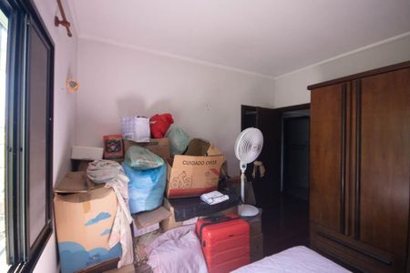 Casa à venda com 360m², 3 quartos e 3 vagasSuíte 