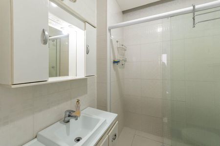 Apartamento à venda com 74m², 2 quartos e 1 vagaBanheiro Suíte