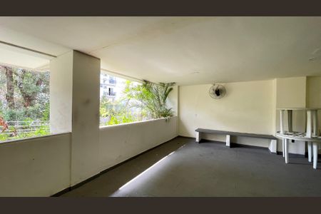 Apartamento à venda com 74m², 2 quartos e 1 vagaÁrea comum