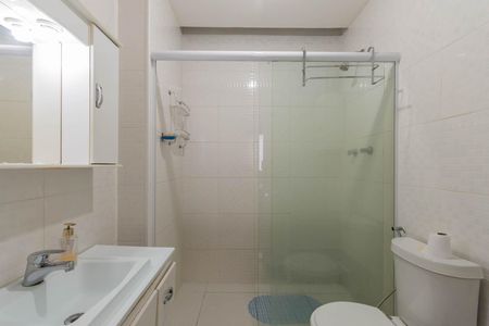 Apartamento à venda com 74m², 2 quartos e 1 vagaBanheiro Suíte