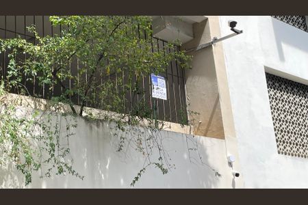 Apartamento à venda com 74m², 2 quartos e 1 vagaPlaquinha