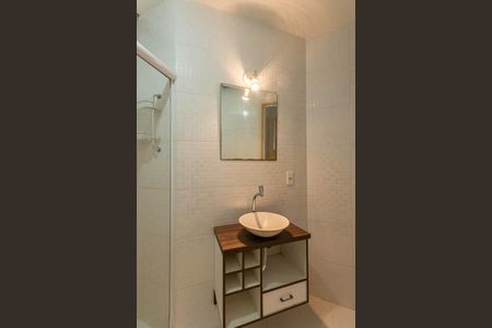 Apartamento à venda com 74m², 2 quartos e 1 vagaBanheiro