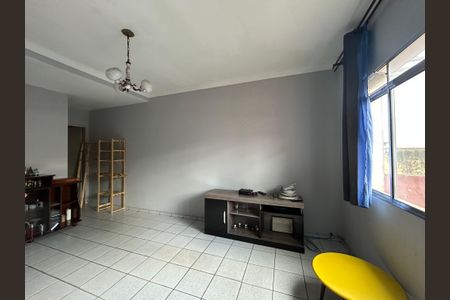 Sala de casa para alugar com 3 quartos, 99m² em Vila Palmeiras, São Paulo