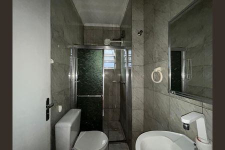 Casa para alugar com 99m², 3 quartos e 1 vaga Casa para alugar com 99m², 3 quartos e 1 vagaBanheiro