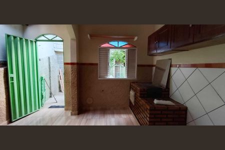 Casa para alugar com 4 quartos, 220m² em Ouro Preto, Belo Horizonte