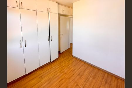 Apartamento para alugar com 55m², 2 quartos e 1 vagaQuarto 2