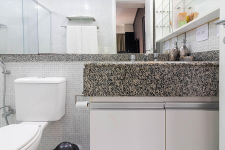 Apartamento para alugar com 25m², 2 quartos e 1 vaga Apartamento para alugar com 25m², 2 quartos e 1 vagaBanheiro