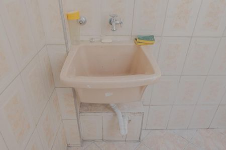 Apartamento à venda com 79m², 2 quartos e sem vaga Apartamento à venda com 79m², 2 quartos e sem vagaÁrea de Serviço