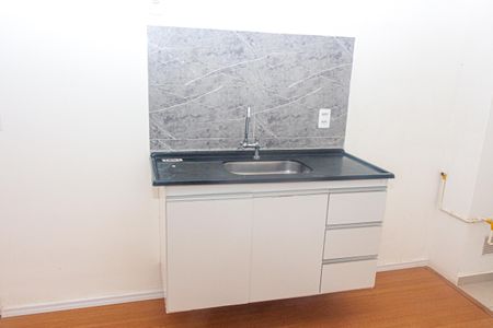 Apartamento para alugar com 33m², 2 quartos e sem vagaCozinha e Área de Serviço