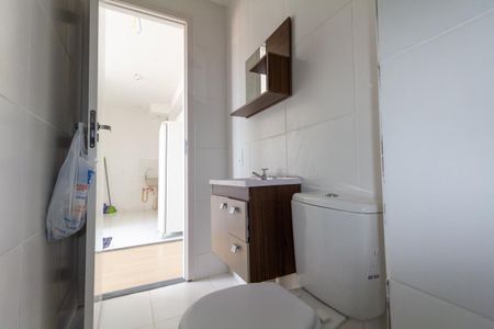 Apartamento para alugar com 36m², 2 quartos e sem vagaBanheiro