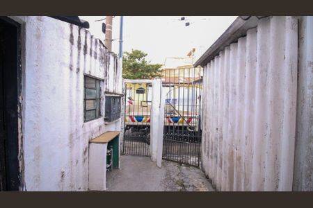 Casa para alugar com 50m², 1 quarto e sem vagaÁrea externa