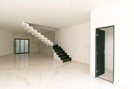 Sala de casa à venda com 3 quartos, 140m² em Jardim Avelino, São Paulo