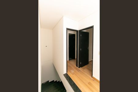 Casa à venda com 140m², 3 quartos e 2 vagasHall