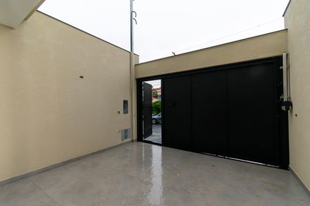 Casa à venda com 140m², 3 quartos e 2 vagasGaragem
