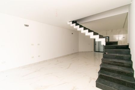 Sala de casa à venda com 3 quartos, 140m² em Jardim Avelino, São Paulo