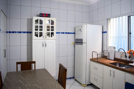 Casa à venda com 102m², 3 quartos e 3 vagasCozinha
