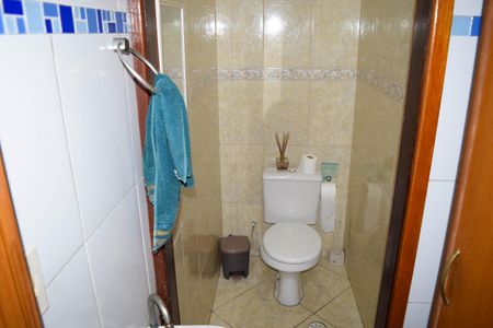 Casa à venda com 102m², 3 quartos e 3 vagasLavabo