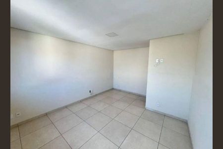 Casa para alugar com 1 quarto, 78m² em Santa Helena, Contagem